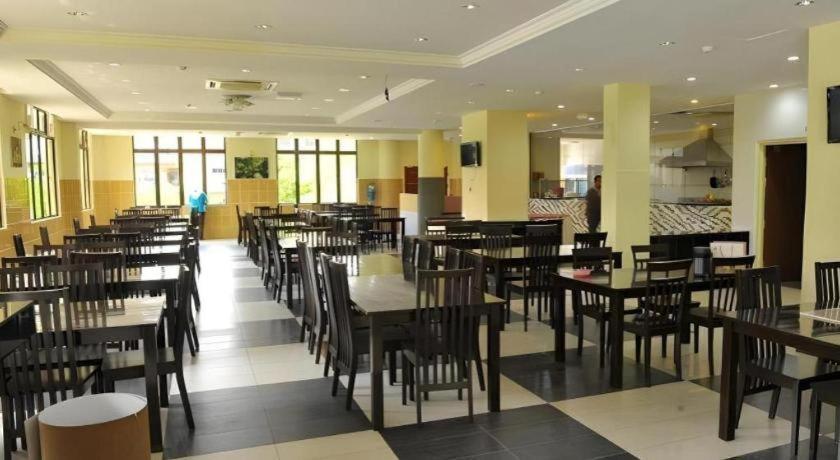 City Times Hotel Kuantan Exterior foto