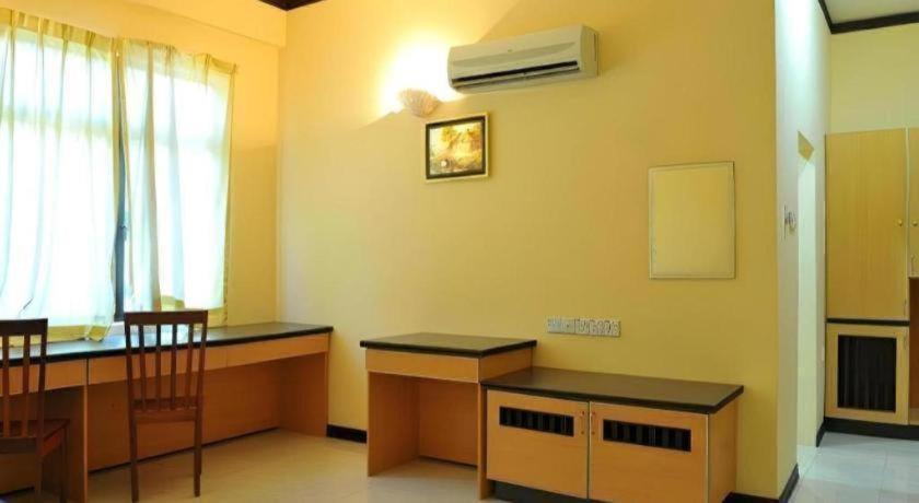 City Times Hotel Kuantan Exterior foto
