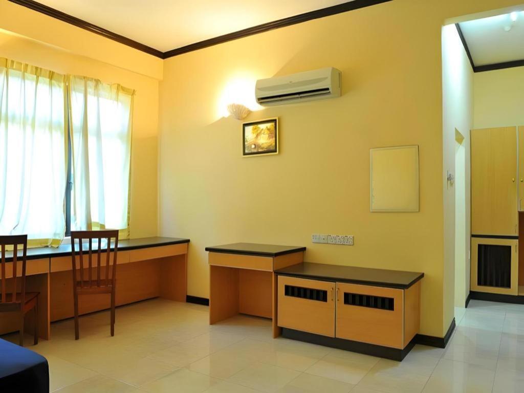 City Times Hotel Kuantan Exterior foto