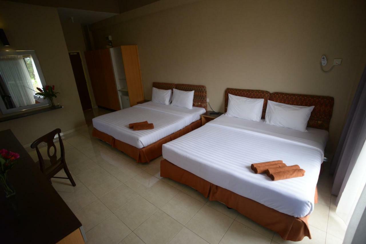 City Times Hotel Kuantan Exterior foto